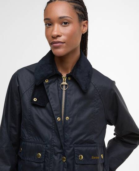Cropped Beadnell Waxed Jacket Navy/Classic